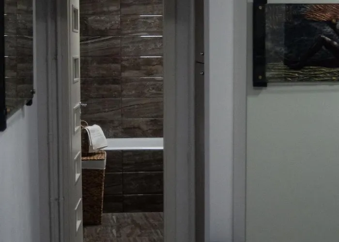 アパート National Arena Retreat, 3 Bedroom Stylish, Cozy Flat