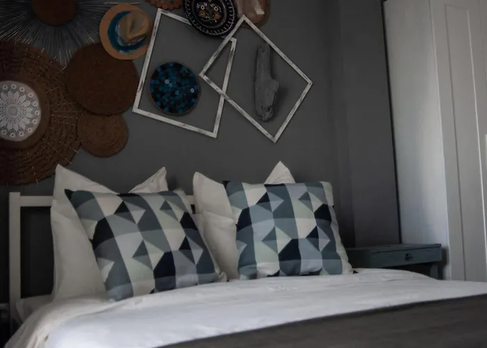 Апартаменты National Arena Retreat, 3 Bedroom Stylish, Cozy Flat